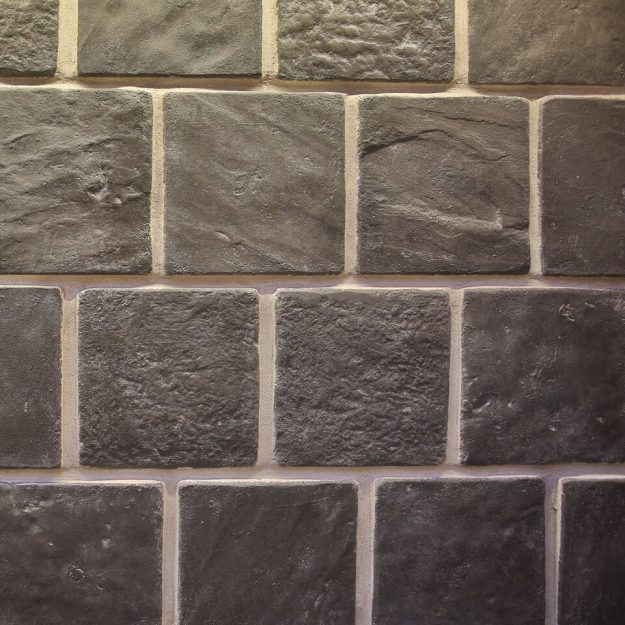 אריחי-בזלת-מוברשים